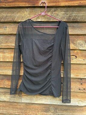Dkny vintage mesh top
